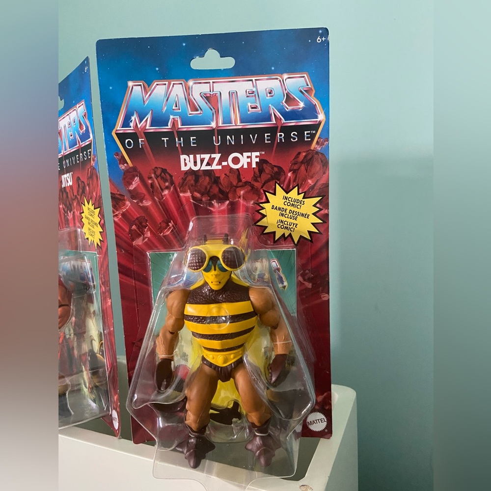 - Masters of the Universe Origins Buzz Off